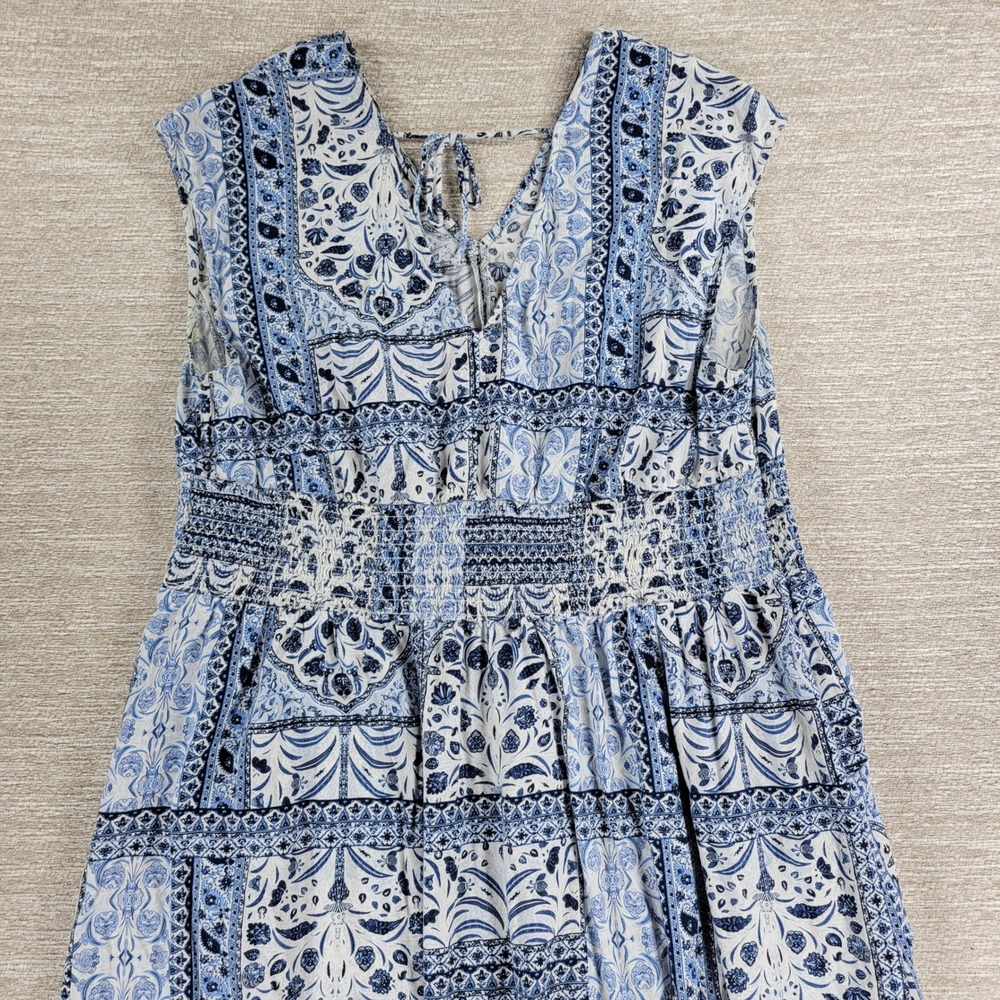Old Navy Dress 2X Blue White V Neck V Back Tie Smocked Waist Boho Summer Beach - Picture 11 of 14